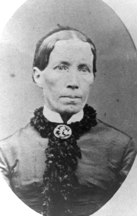 1880 Anna Boyd Waters Moulton