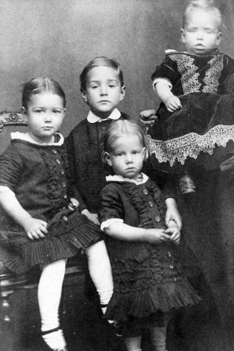 1883 Ethel, Arthur, Florence, Rupert Shepherd
