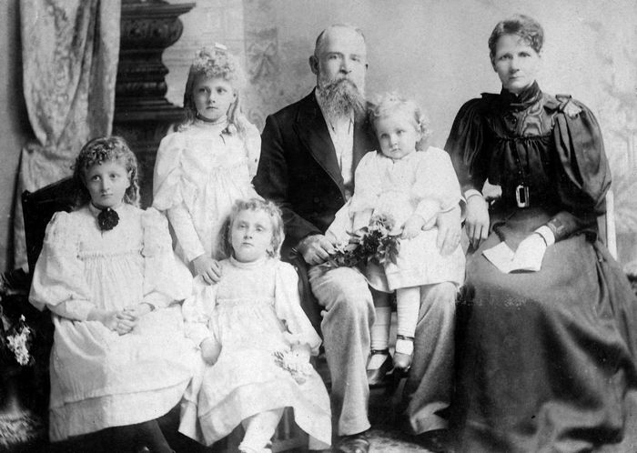 1898 Lakeman family