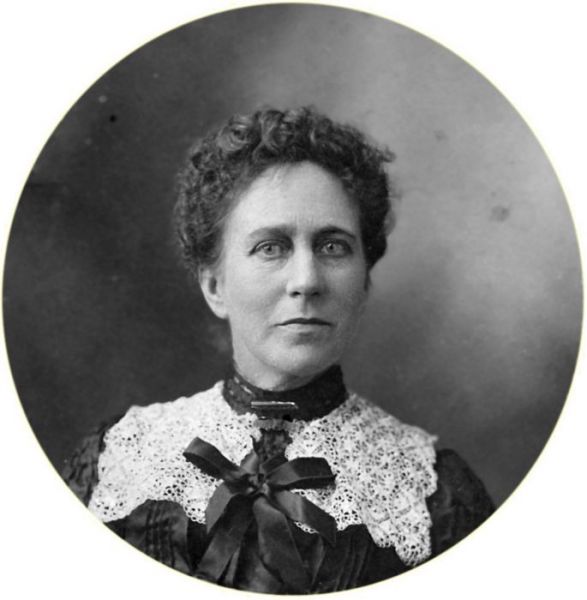 1910 02 Maria Viola Stevenson