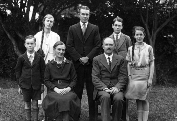 1934 Horwood family