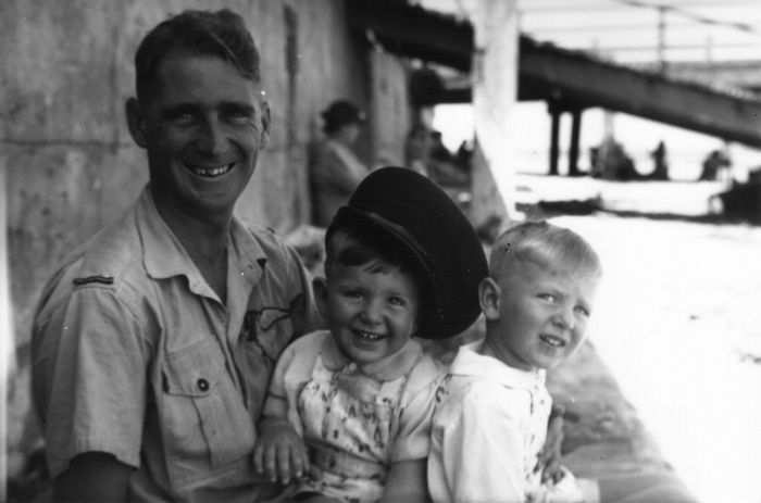1943 11 Semaphore - Alan, David, John Shepherd