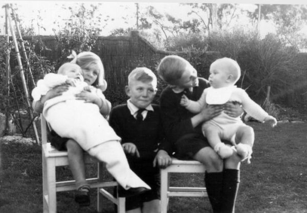 1948 04 Keys Rd - Shepherd children