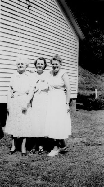 1949 Goldie Niday, Mary Thornton, Welth Stevers