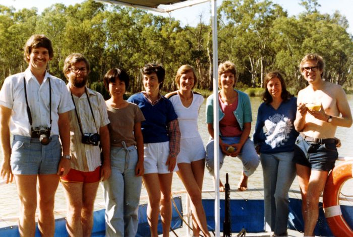 1981 02 River Murray House Boat