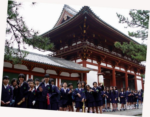 2004-05-20 2647 Nara, Todaiji Temple